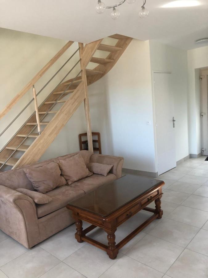 Residence Merlin Appartement Arthur Saint-Malon-sur-Mel Exterior photo